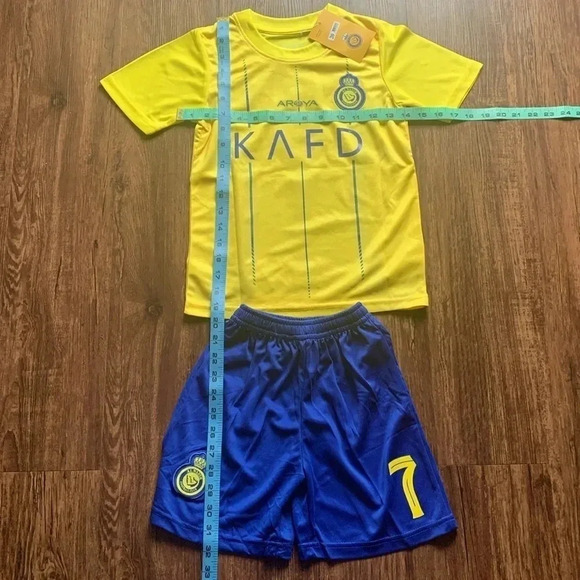 Cristano Ronaldo Al Nassr FC Soccer Jersey & Shorts Set 2023/24 Home XS New - Picture 3 of 7